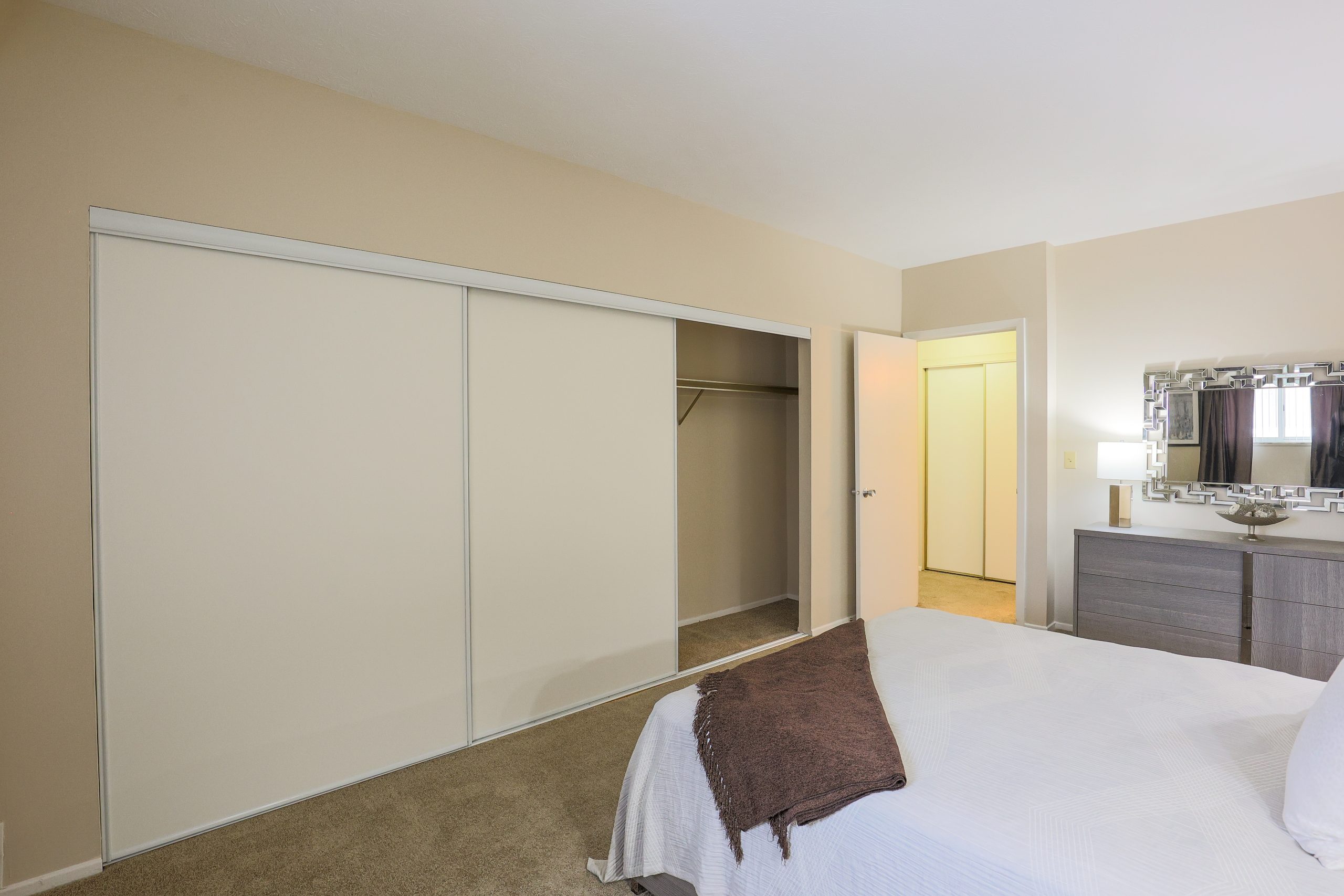 Yorktown closet space